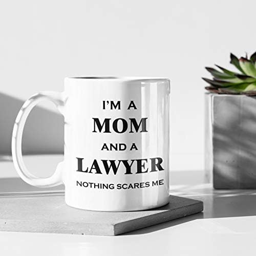 Чаша за мама-Адвокат, Подаръци за жени - Мен нищо Не плаши - Съпруга на адвокат, Ден на Майката, Чашата за Кафе, за Чай, Забавен Сладко