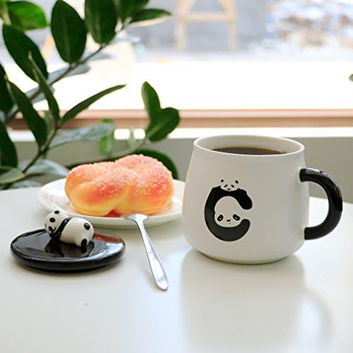 Teagas Сладко Черно-Бялата Керамична Кафеена Чаша с 3D Пандой и Лъжица от Неръждаема Стомана, Подарък за Любителите на Панди